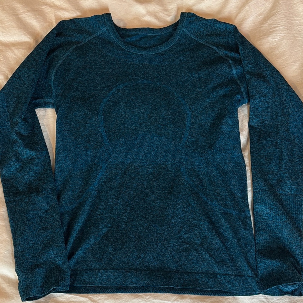 Lululemon Blue Long Sleeve Top
